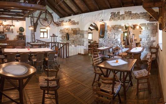 Visit and stay at the traditional etno village "Dodig” in Drvar